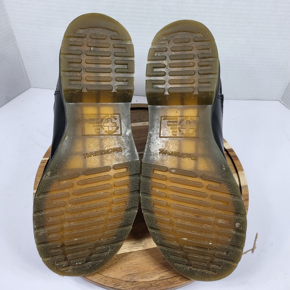 Dr. Martens 2976 Chelsea Boots Women 8 Black Good Smooth Leather Yellow Stitch - Picture 7 of 10